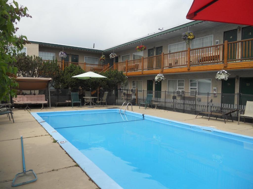 Lazy Bear Lodge Кранбрук Экстерьер фото